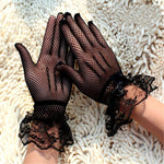 Gants en dentelle gothique