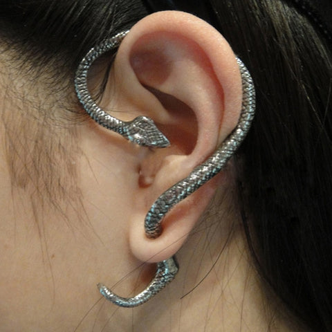 Boucle d'oreille serpent gothique