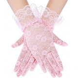 Gants en dentelle gothique